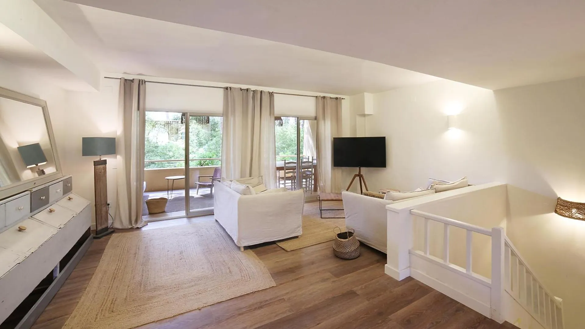 Golf Beach House, Duplex Con Jardin En Pals Apartamento